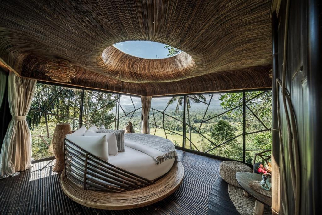 Private Pool Villa at Hideout Eco Bamboo House Bali, Sidemen